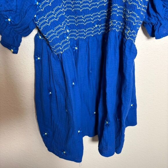 Chic Soul Blouse Women's 2X Blue Smocked Short Sleeve Embroidered Top Shirt - Picture 3 of 8